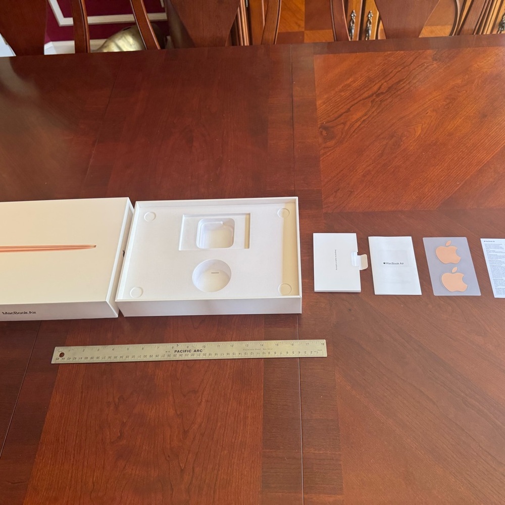 MacBook Air 13 inch 2020 512 GB A2179 Rose Gold Box Only Plus Manual Stickers